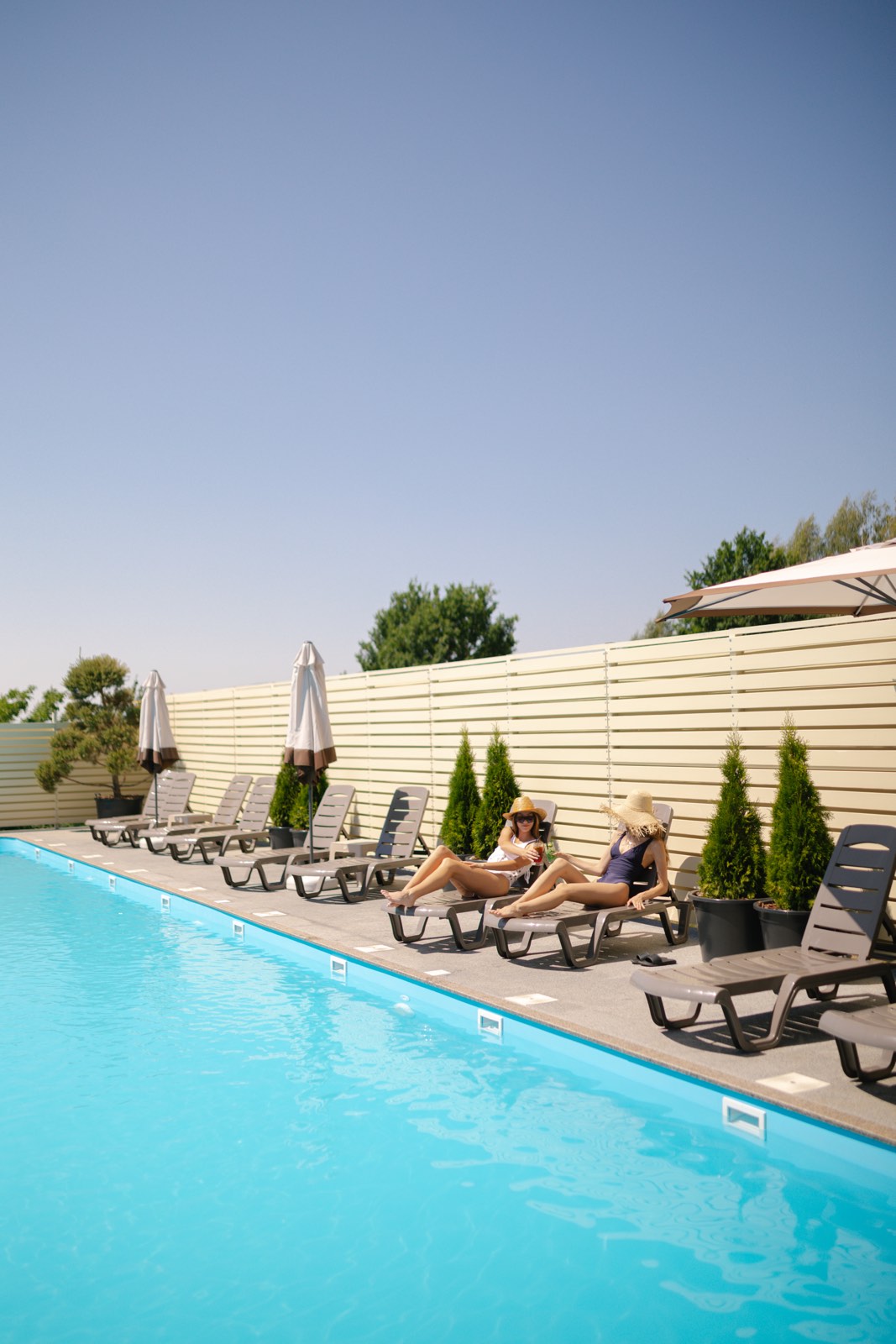 Фото басейну