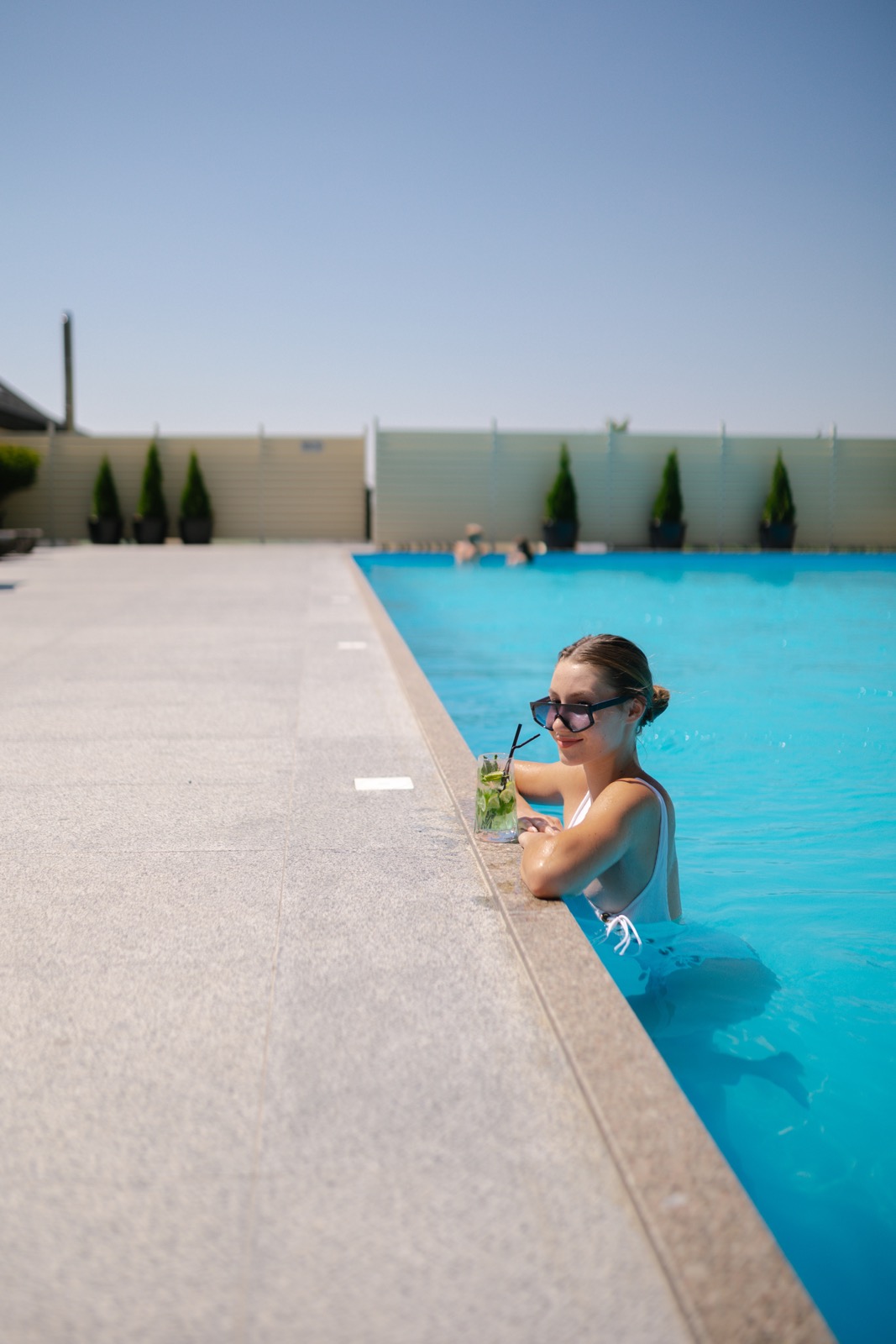 Фото басейну